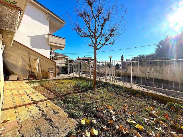 Villa in vendita a Teramo TE