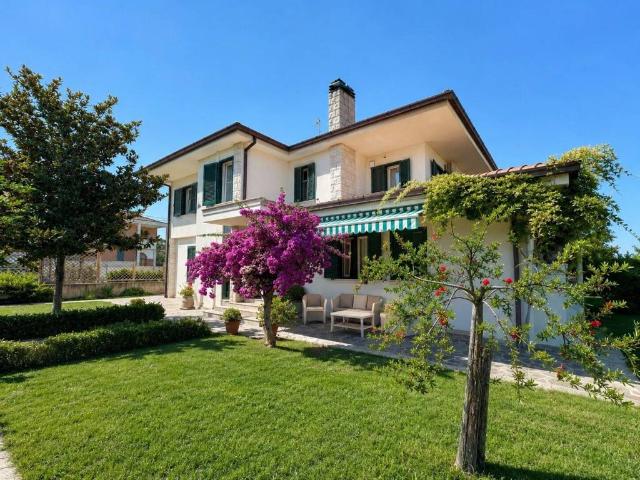 Villa in vendita a Termoli CB