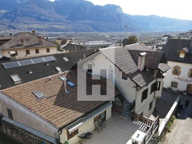 Villa in vendita a Termeno sulla Strada del Vino BZ