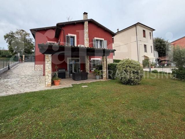 Villa in vendita a Terni