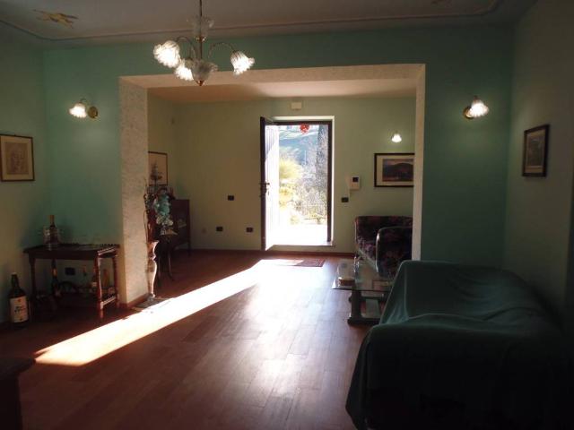 Villa in vendita a Terni TR