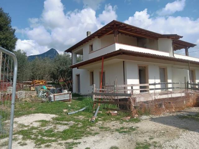 Villa in vendita a Terni TR