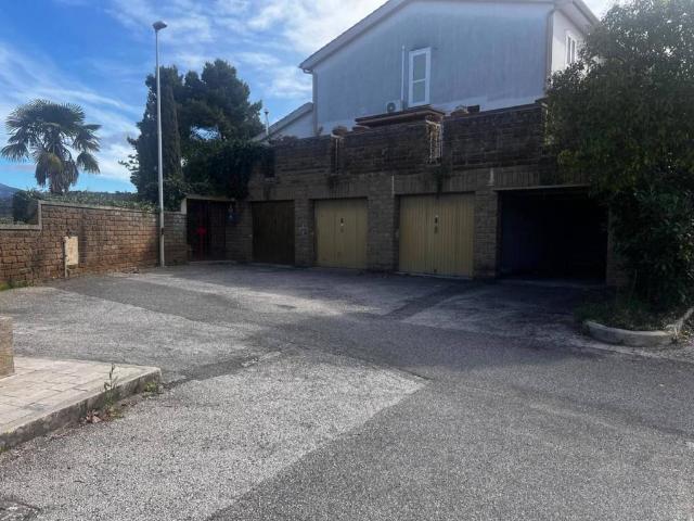 Villa in vendita a Terni TR