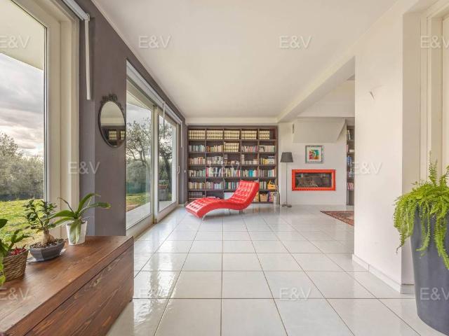 Villa in vendita a Terni TR