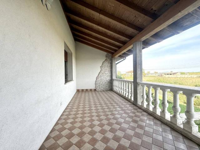 Villa in vendita a Terrazzo VR