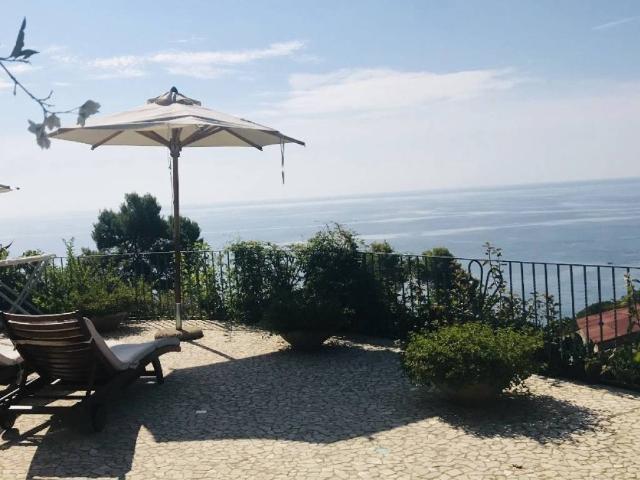 Villa in vendita a Terracina LT