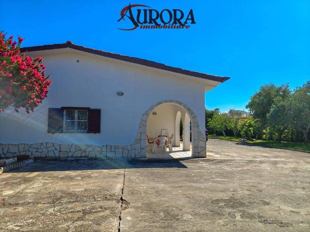 Villa in vendita a Terracina LT