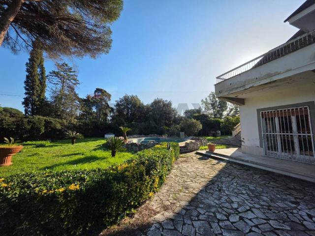 Villa in vendita a Terracina LT