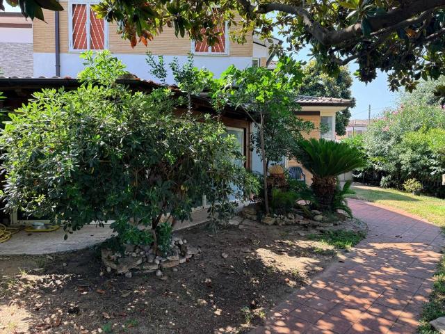 Villa in vendita a Terracina LT