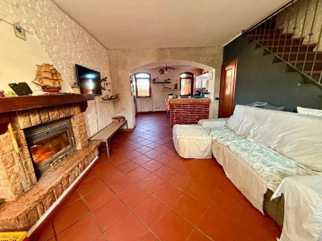 Villa in vendita a Terranova dei Passerini LO
