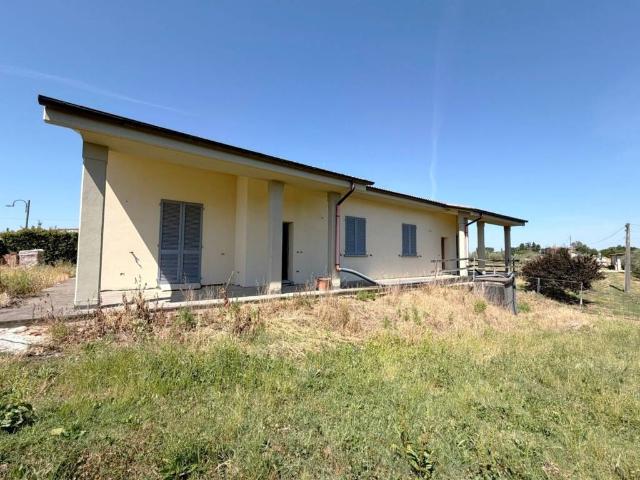 Villa in vendita a Terranuova Bracciolini AR