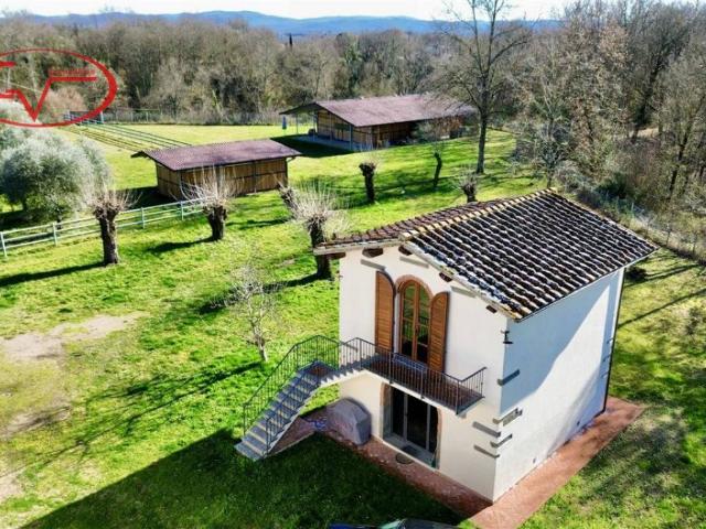 Villa in vendita a Terranuova Bracciolini AR