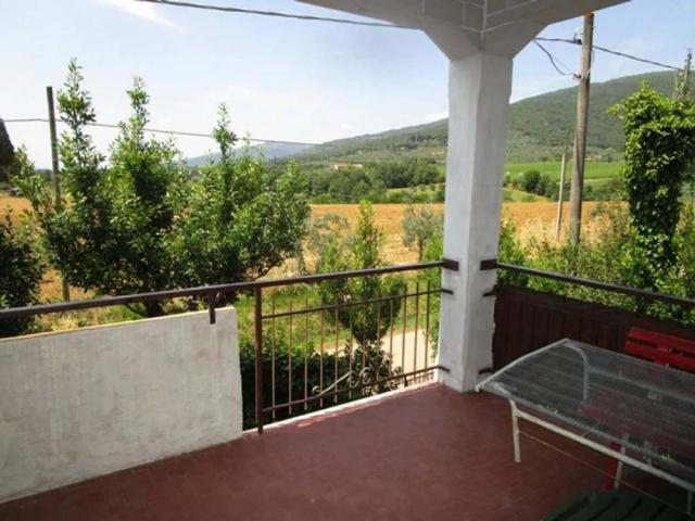 Villa in vendita a Terranuova Bracciolini AR