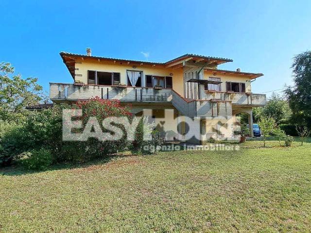 Villa in vendita a Terranuova Bracciolini AR