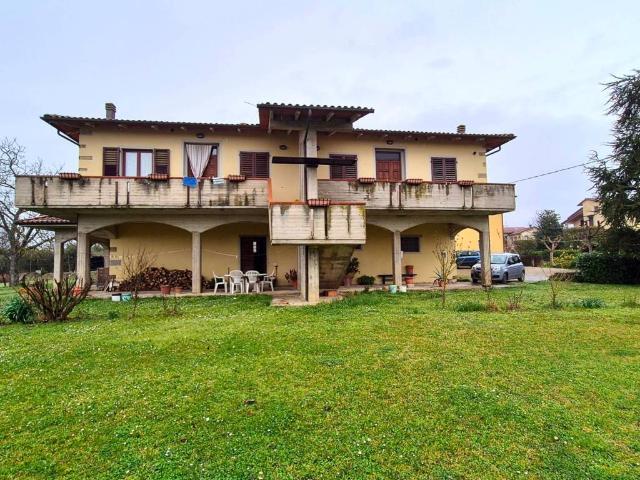 Villa in vendita a Terranuova Bracciolini AR
