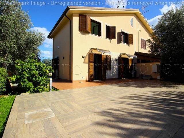 Villa in vendita a Terrasini PA