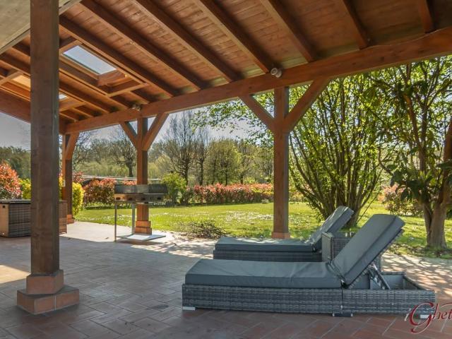 Villa in vendita a Terre del Reno FE