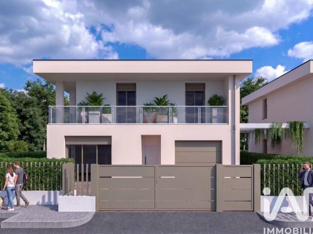 Villa in vendita a Terre del Reno FE