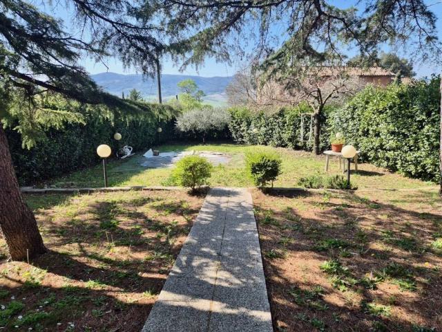 Villa in vendita a Terricciola PI