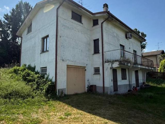 Villa in vendita a Terruggia AL