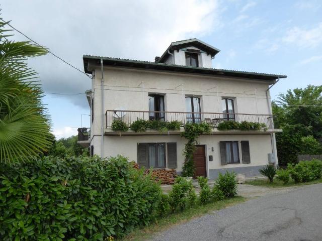 Villa in vendita a Terzo AL