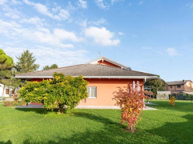 Villa in vendita a Terzo d'Aquileia UD