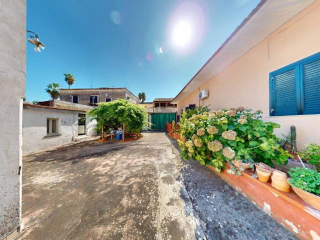 Villa in vendita a Terzigno NA