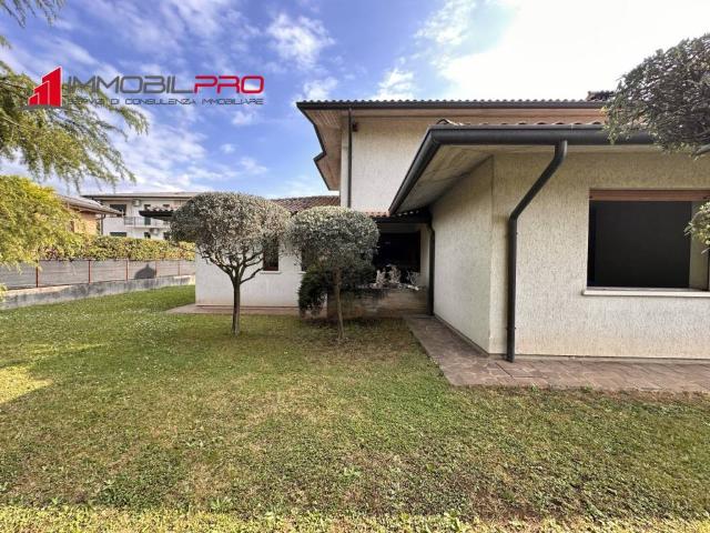 Villa in vendita a Thiene VI