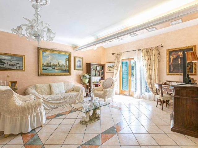 Villa in vendita a Tivoli RM