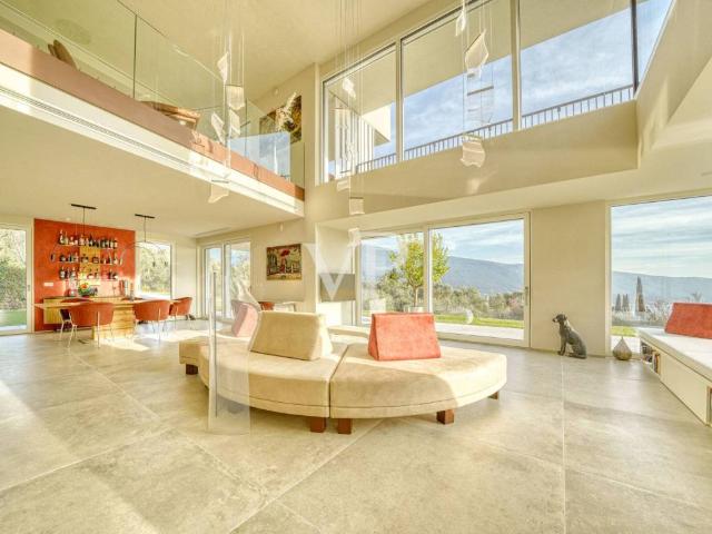 Villa in vendita a Tignale BS