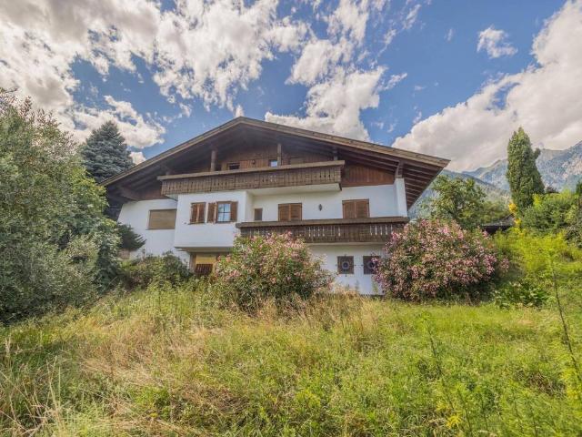 Villa in vendita a Tirolo BZ