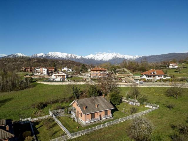 Villa in vendita a Trana TO