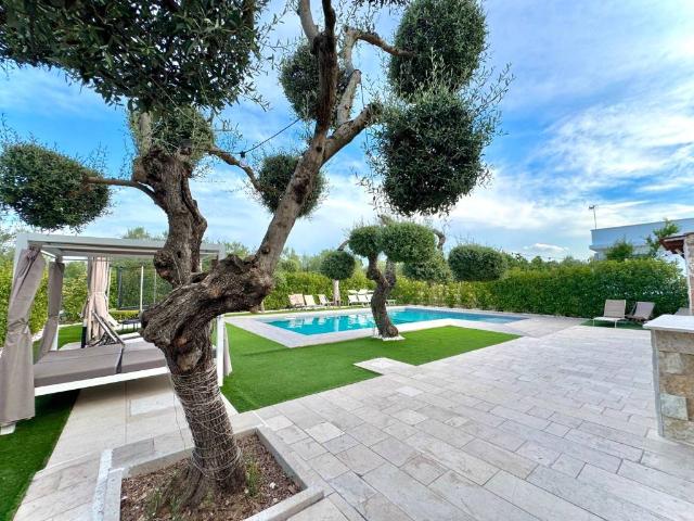 Villa in vendita a Trani BT