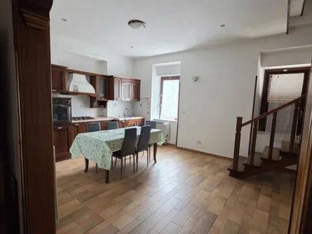 Villa in vendita a Trasacco AQ