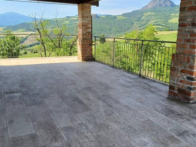 Villa in vendita a Travo PC