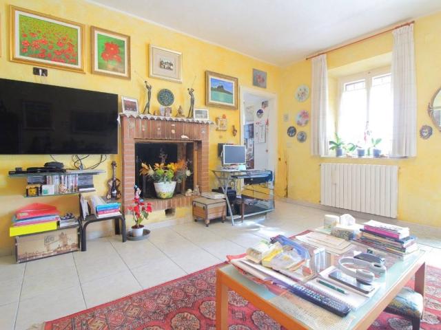 Villa in vendita a Travacò Siccomario PV