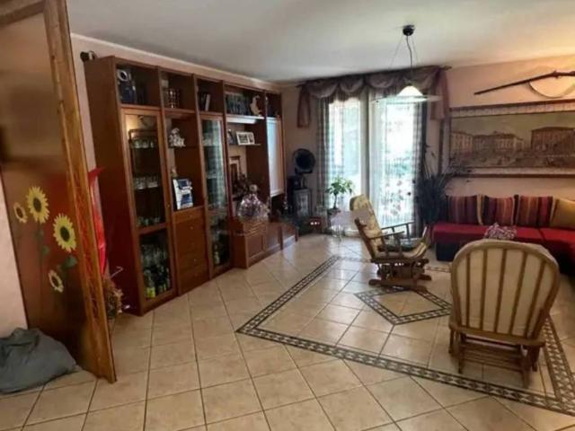 Villa in vendita a Traversetolo PR