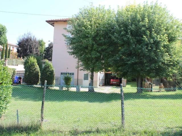Villa in vendita a Traversetolo PR