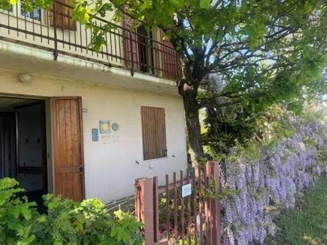 Villa in vendita a Traversetolo PR