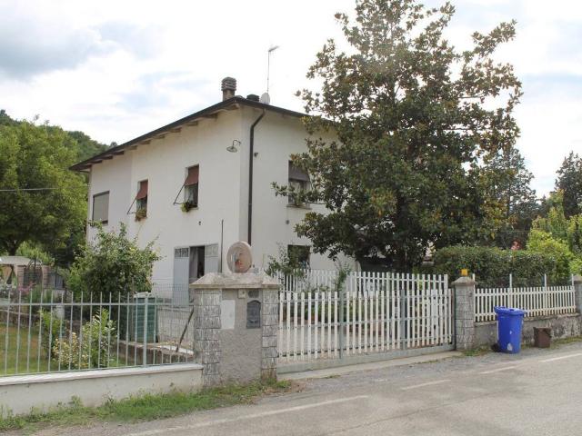 Villa in vendita a Traversetolo PR
