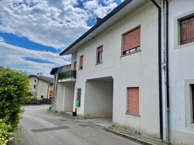 Villa in vendita a Travesio PN