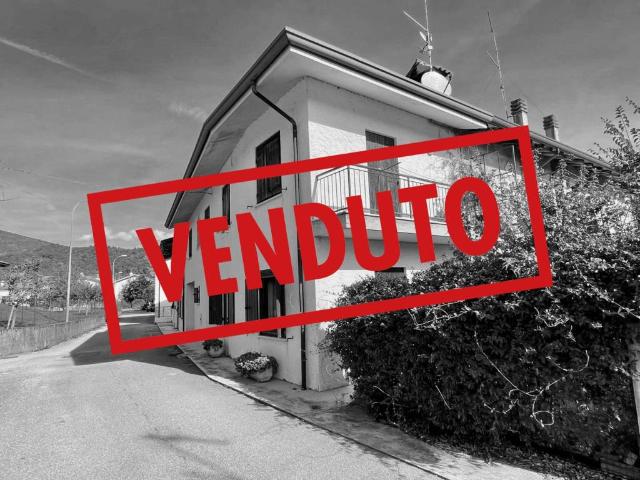 Villa in vendita a Travesio PN