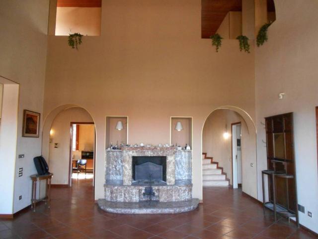Villa in vendita a Trecastagni CT