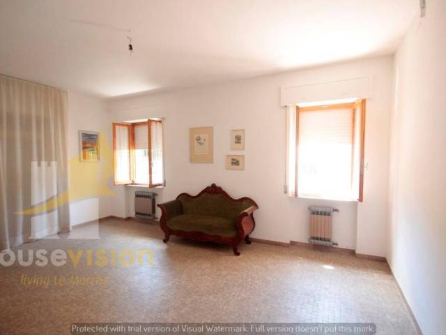 Villa in vendita a Trecastelli AN