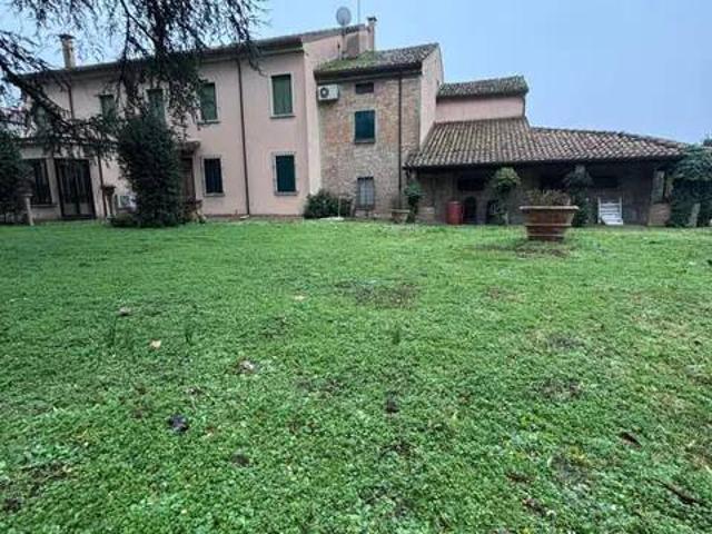 Villa in vendita a Trecenta RO