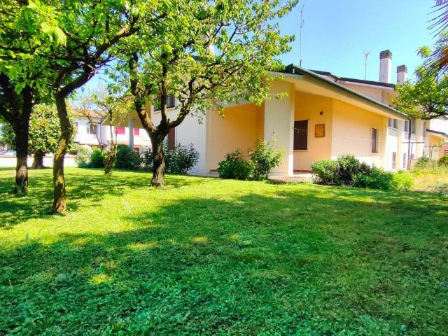 Villa in vendita a Trebaseleghe PD