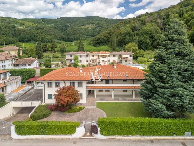 Villa in vendita a Tregnago VR