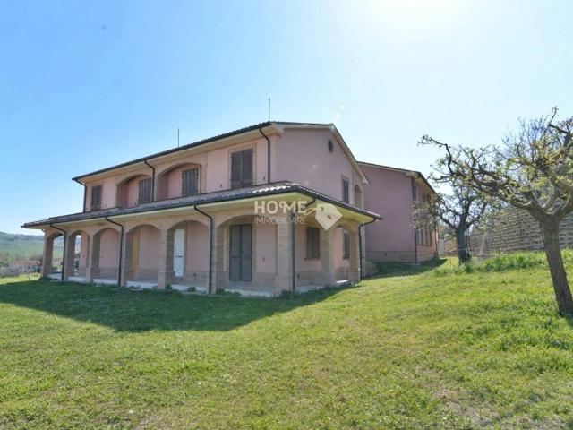 Villa in vendita a Treia MC
