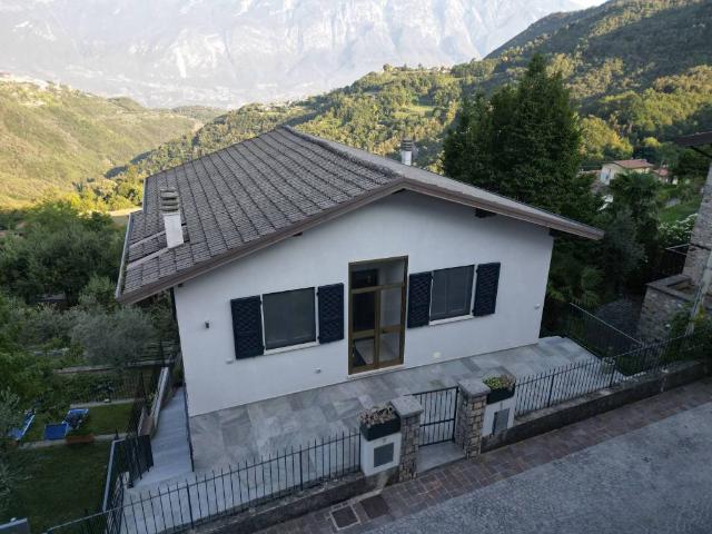 Villa in vendita a Tremosine sul Garda BS