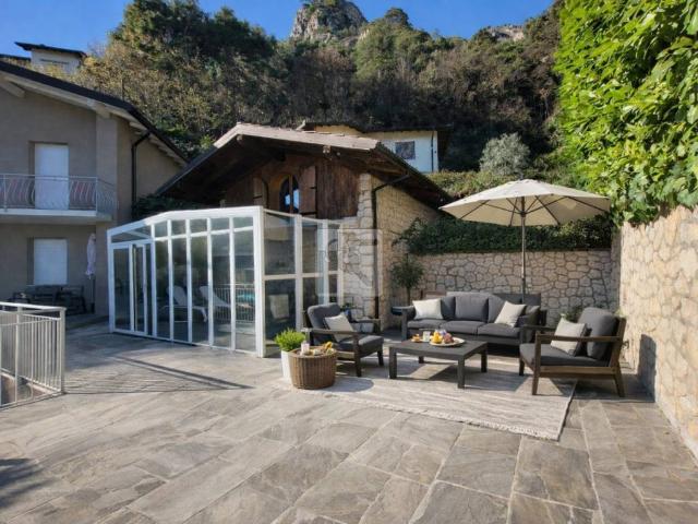 Villa in vendita a Tremosine sul Garda BS